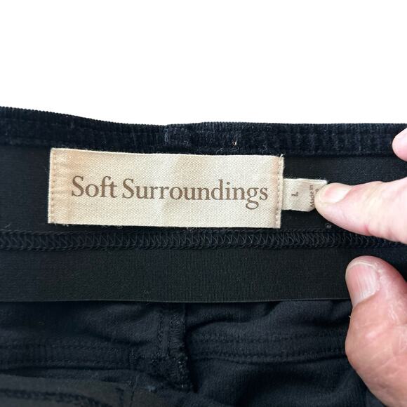 Soft Surroundings Women’s Corduroy Stretch Pull-On Flare Leg Black Pants - Large - Picture 4 of 5